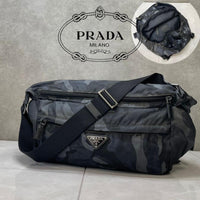 Prada Shoulder Bags Va0991