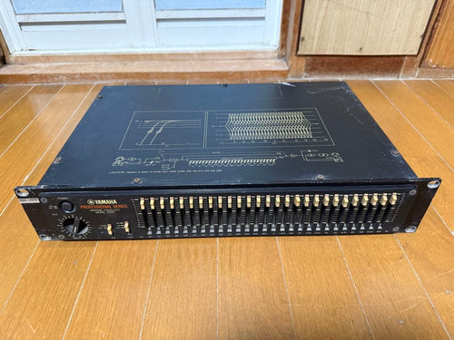 Equalizers Q1027