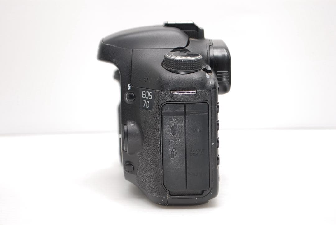 Canon Digital Slr Eos 7D