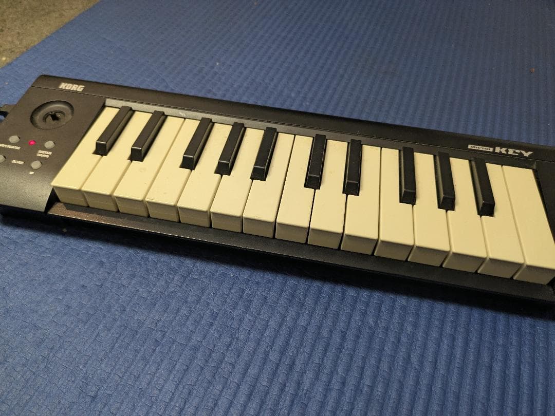 Korg Midi Keyboard Pad Microkey-25