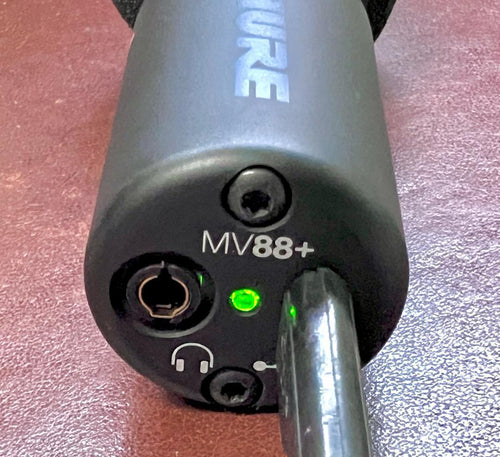 Shure Condenser Microphone Mv88+