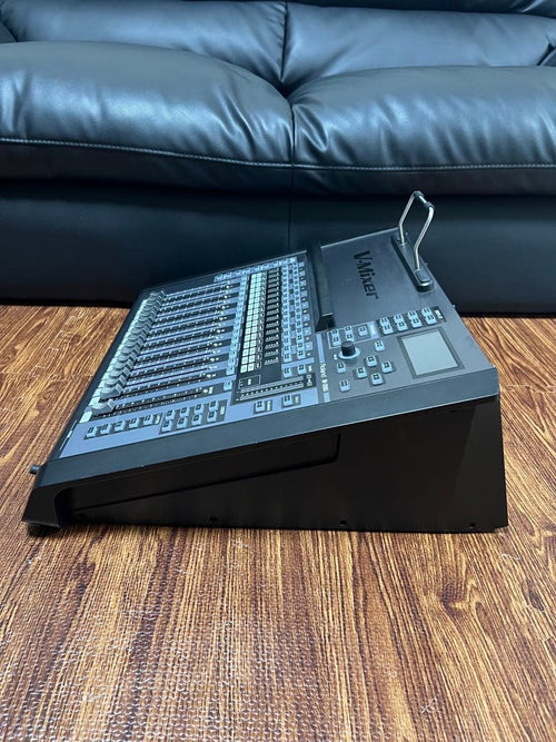 Digital Mixers Roland V-Mixer M-200I
