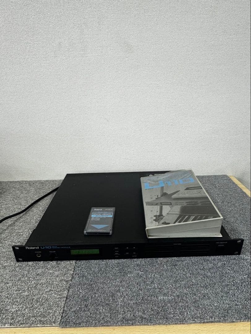 Roland Other U-110