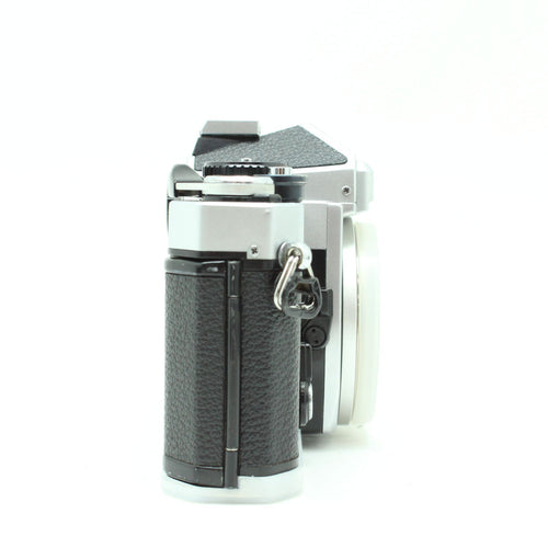 Nikon Slr Camera (Film) Fe #3016240