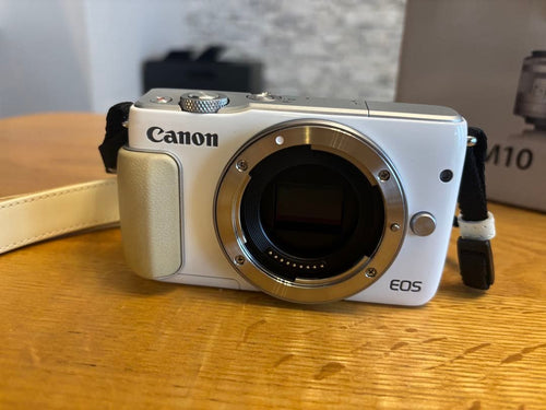 Canon Mirrorless Interchangeable Lips Eos M10