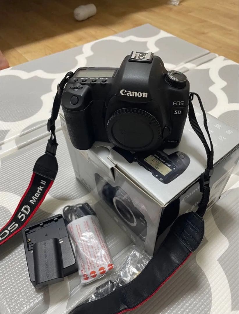 Canon Digital Slrs Eos 5D Mark Ii