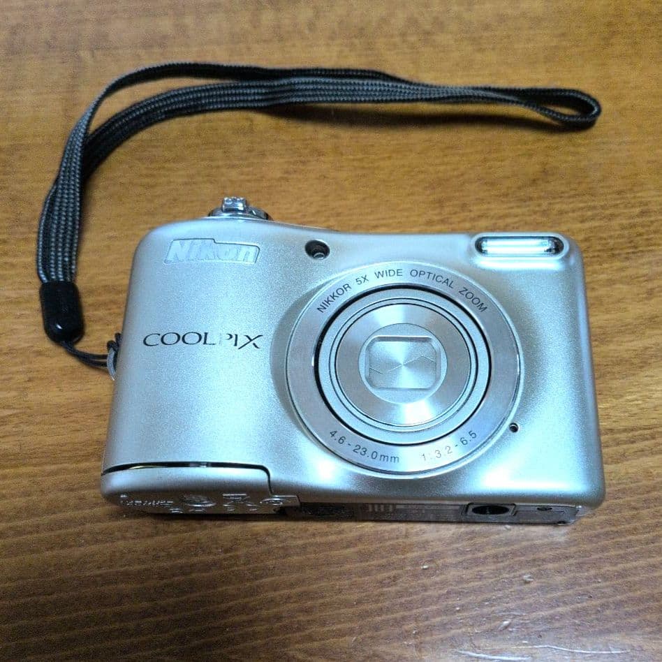 Nikon Compact Digital Cameras Coolpix L30