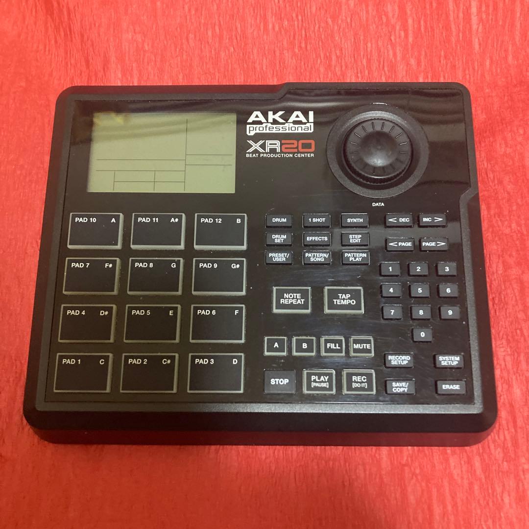 Akai Professional Rhythm Machine Xr20