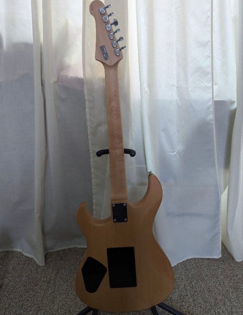 Yamaha Electric Guitars Pacifica 112V