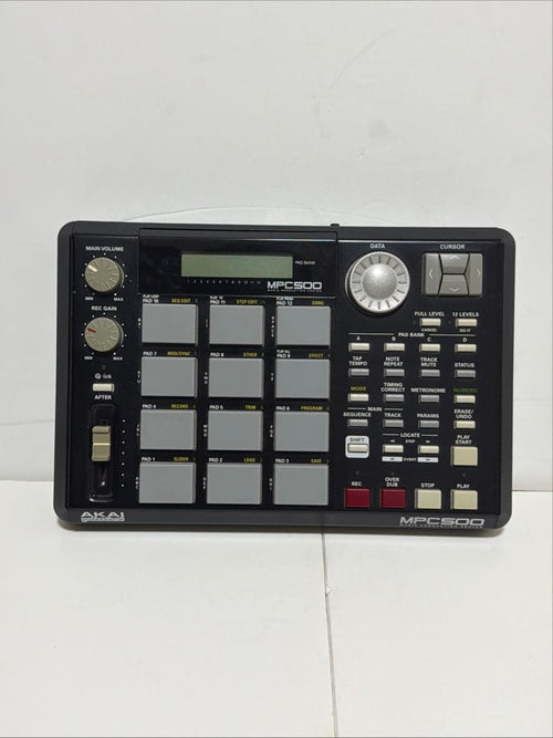 Akai Professional Samplers Mpc500