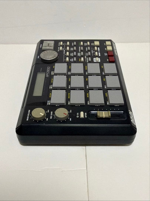 Akai Professional Samplers Mpc500