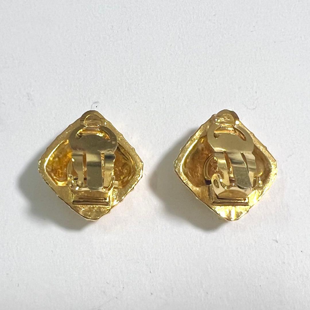 Chanel Clip-On Earrings