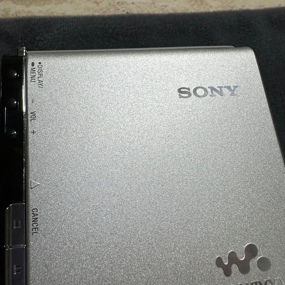 Sony Portable Md Players Mz-Rh1 6880