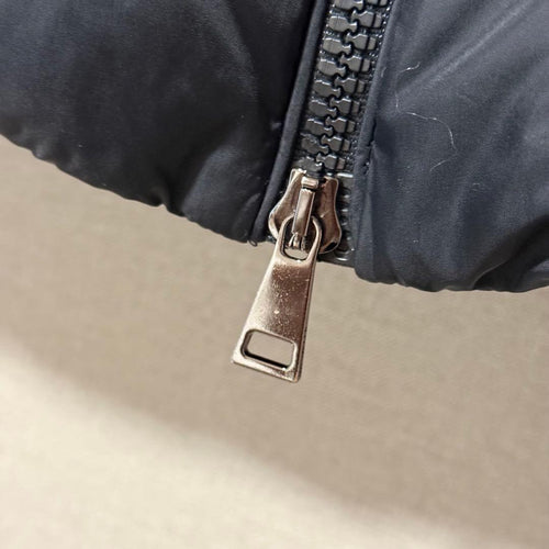 Moncler Down Jacket Gie
