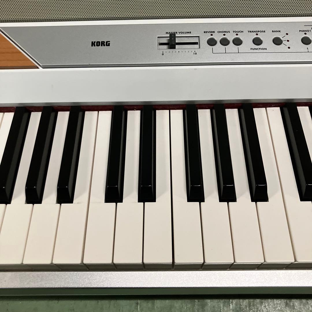 Korg Keyboards Digital Pianos Sp-250