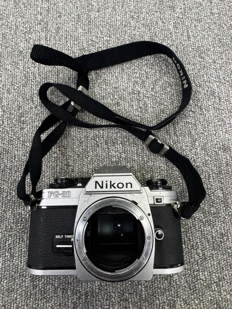 Slr Cameras (Film) Nikon Fg-20