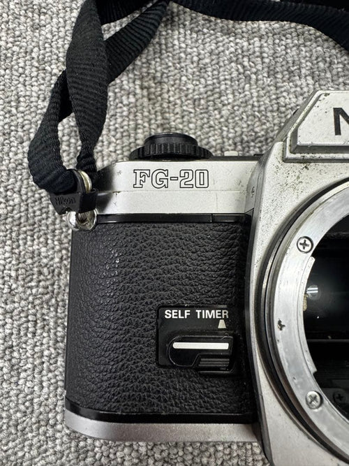 Slr Cameras (Film) Nikon Fg-20