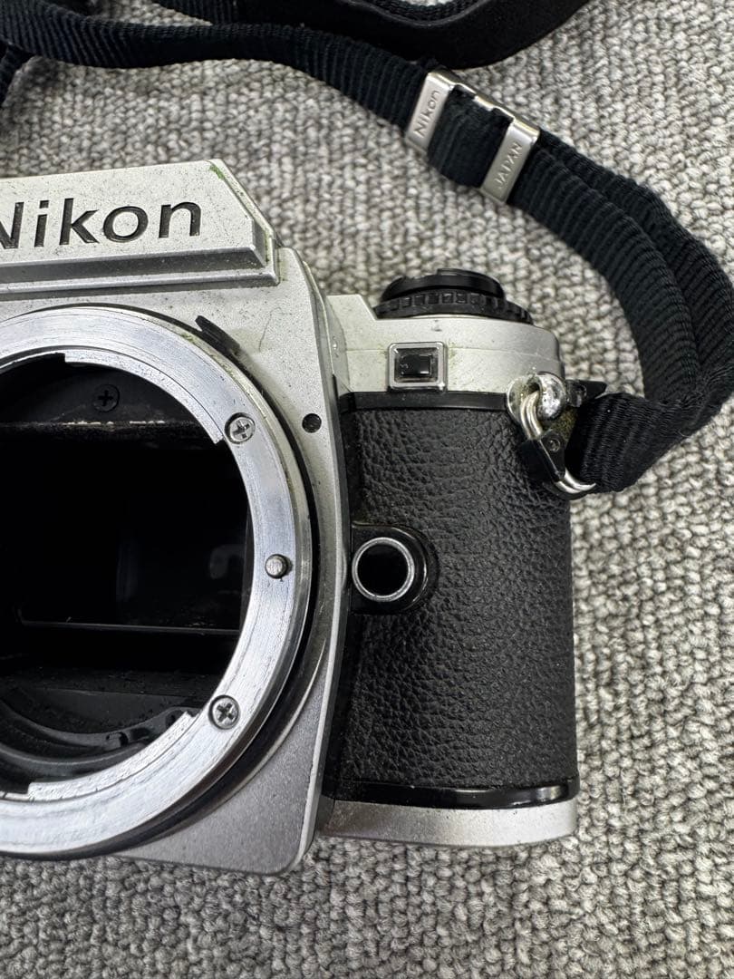 Slr Cameras (Film) Nikon Fg-20