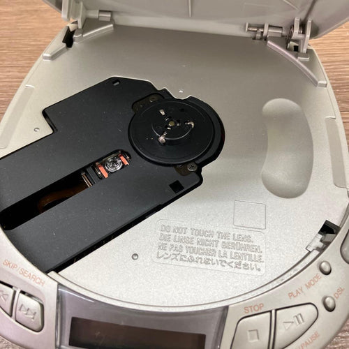 Aiwa Portable Cd Players E Xp-V37