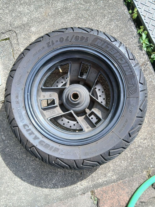 Michelin Wheels 4D9 Sg20J 140/70-12