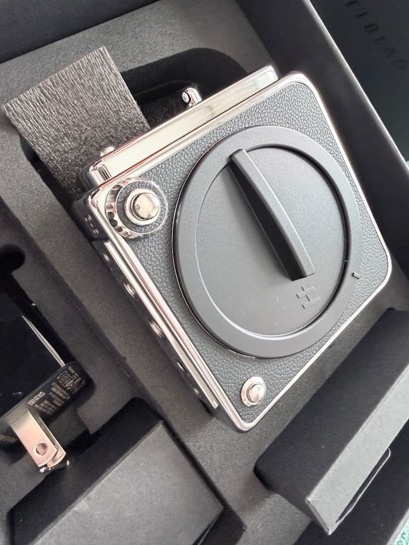 Hasselblad Medium Format Digital Cameras 503Cw Cfv Ii 50C