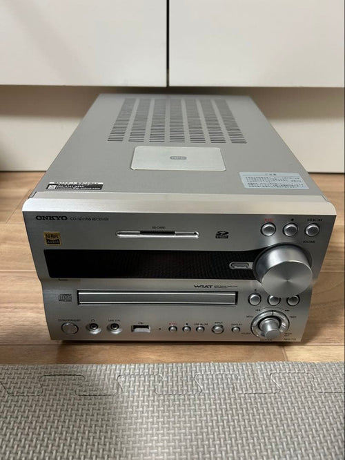 Mini -Component Onkyo /Nfr-7X/ /Bluetooth