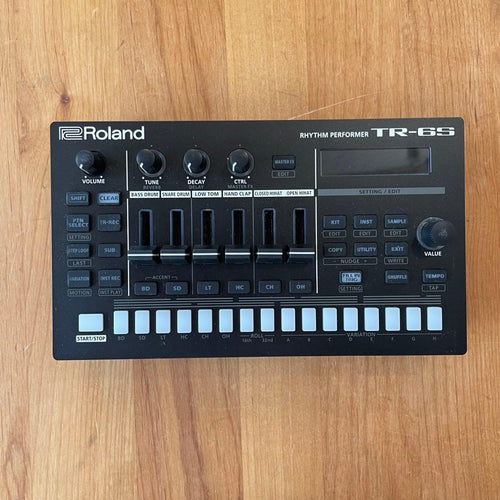 Roland Rhythm Machines Tr-6S
