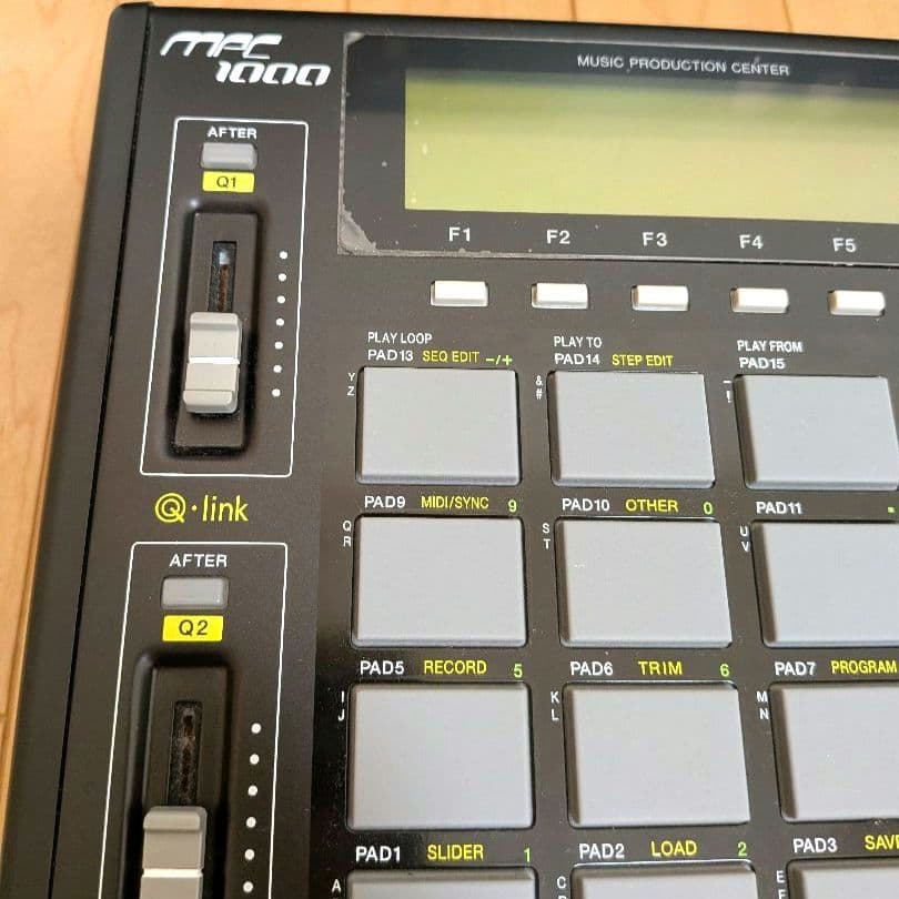 Akai Professional Samplers Mpc1000Bk-N 128Mb Jjosver.3.16