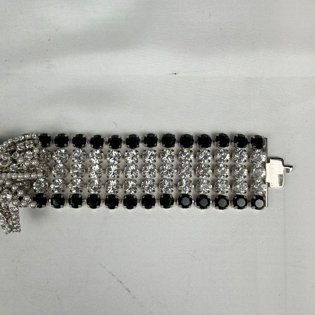Miu-Armbänder