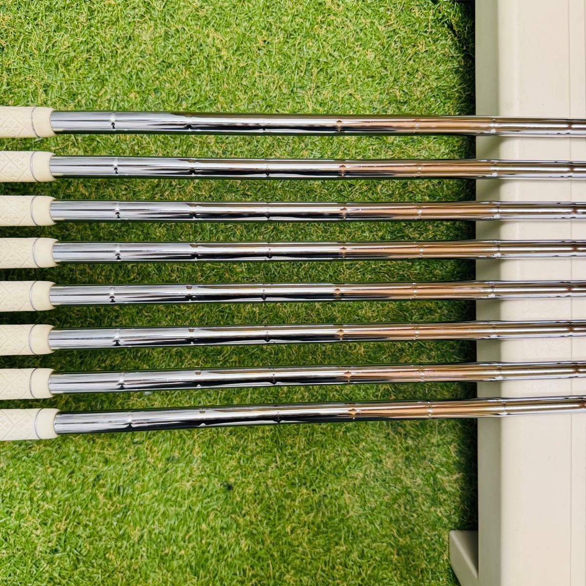Romaro Iron Set A 8 Cx X