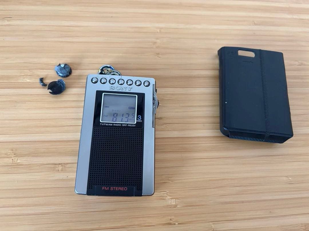 Sony Radios Radio Cassette Players Srf-R633V