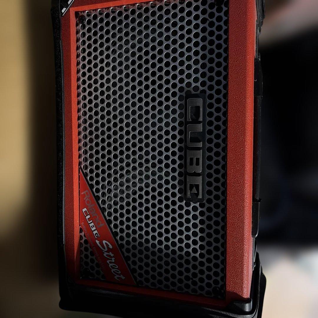 Roland Guitar Amplifiers Cube Street Red
