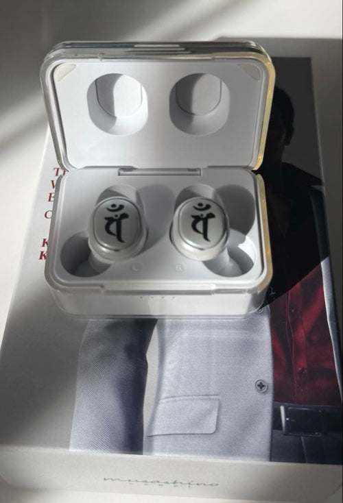 Onkyo Wireless Earphones
