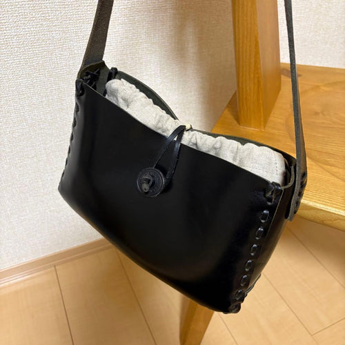 Shoulder Bags