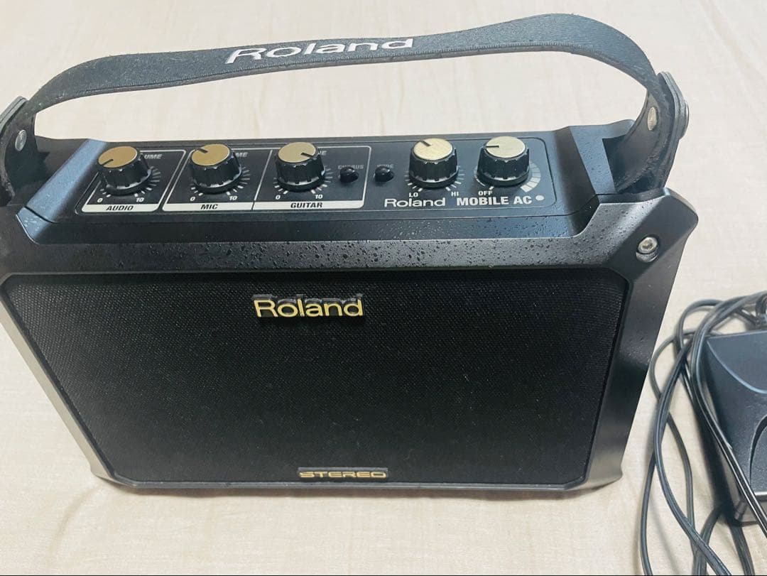 Roland Guitar Amplifiers Mobile Ac