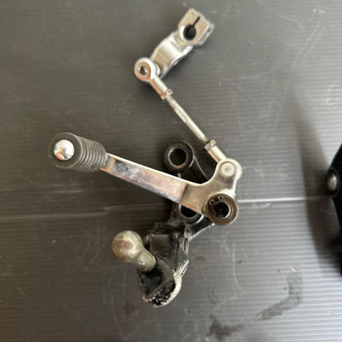 Steps Pedals Sr400