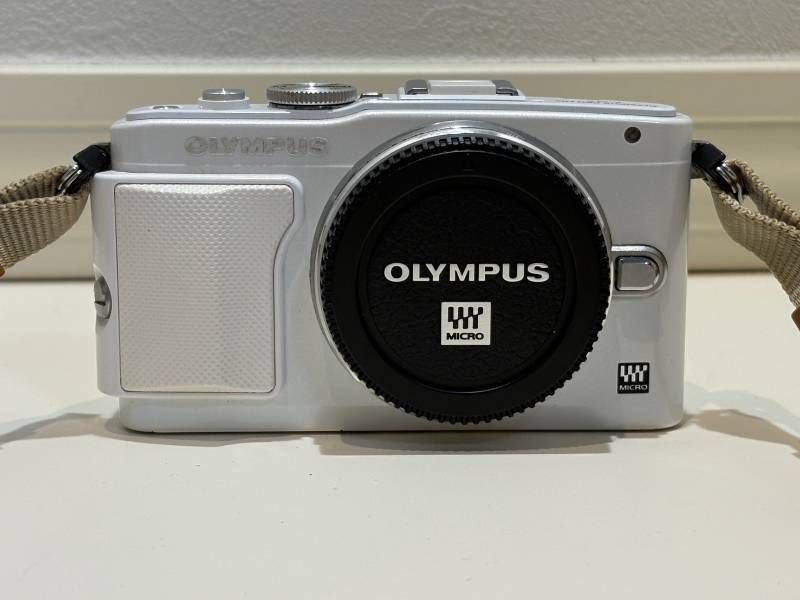 Olympus Mirrorless Interchangeable Lips E-Pl6 Ok