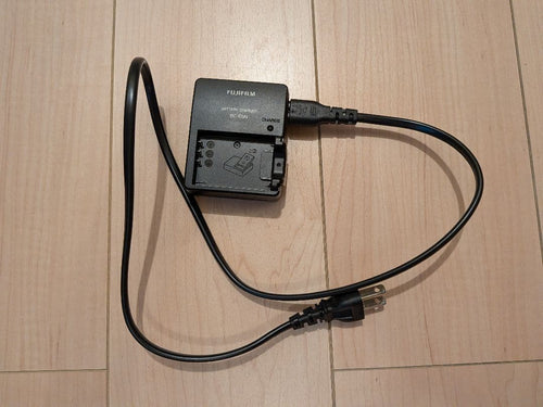 Fujifilm Compact Digital Cameras X100T 700)