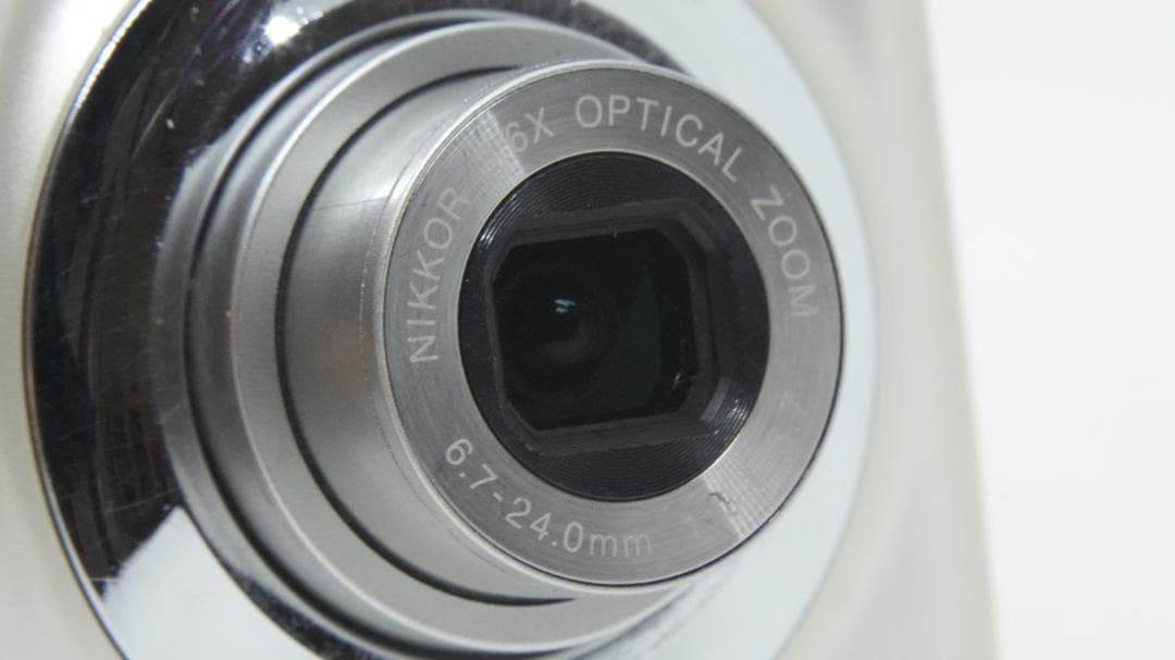 Compact Digital Cameras G2298 Nikon Coolpix L21