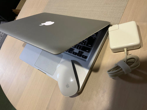 Apple Macbook Body Pro
