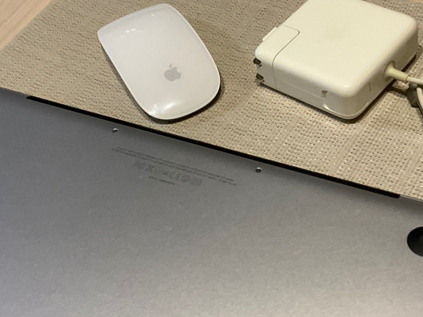 Apple Macbook Body Pro