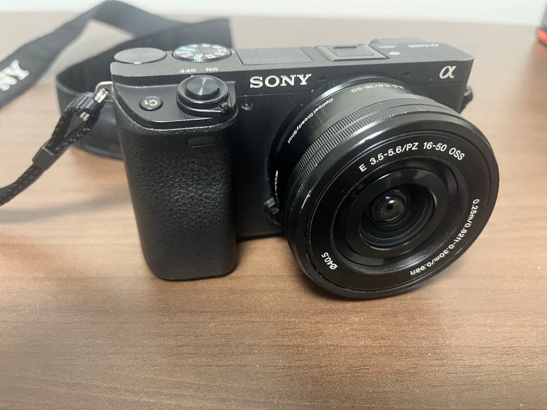 Sony Mirrorless Interchangeable Lens Cameras 6400