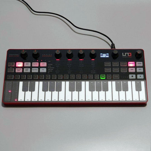 Ik Multimedia Analog Synthesizers Uno Synth Pro Desktop