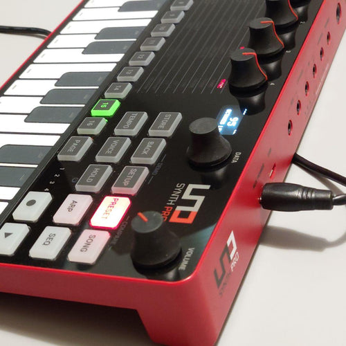 Ik Multimedia Analog Synthesizers Uno Synth Pro Desktop