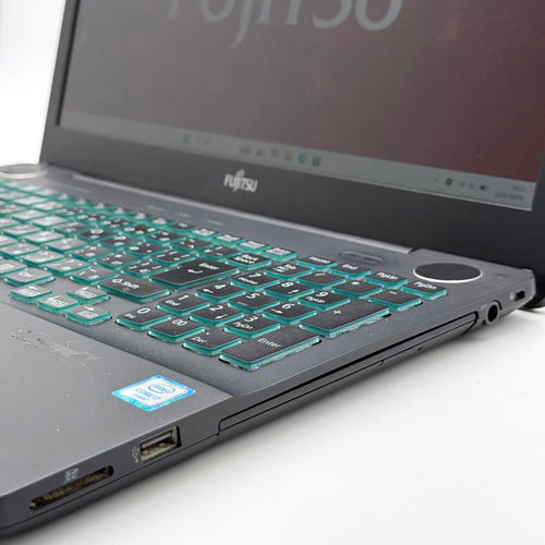 Fujitsu Windows Notebook Body Lifebook Corei7 16Gb Ssd512