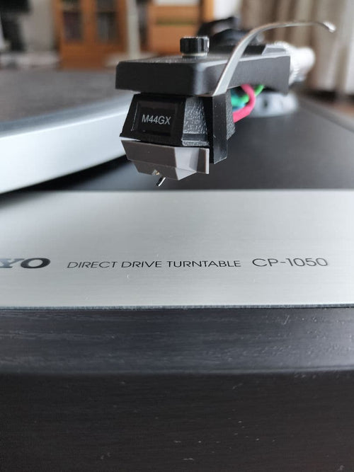 Onkyo Record Players (Turntables) Cp 1050