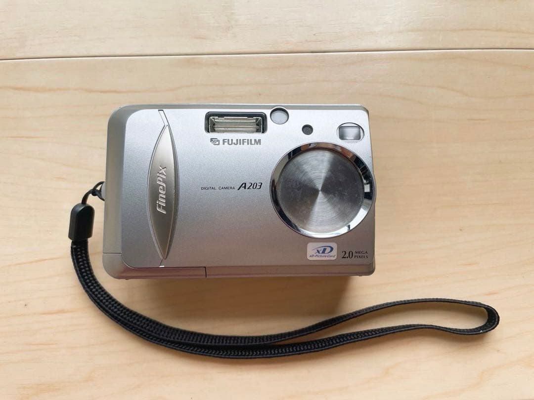 Fujifilm Compact Digital Camera A203 Fine Pix