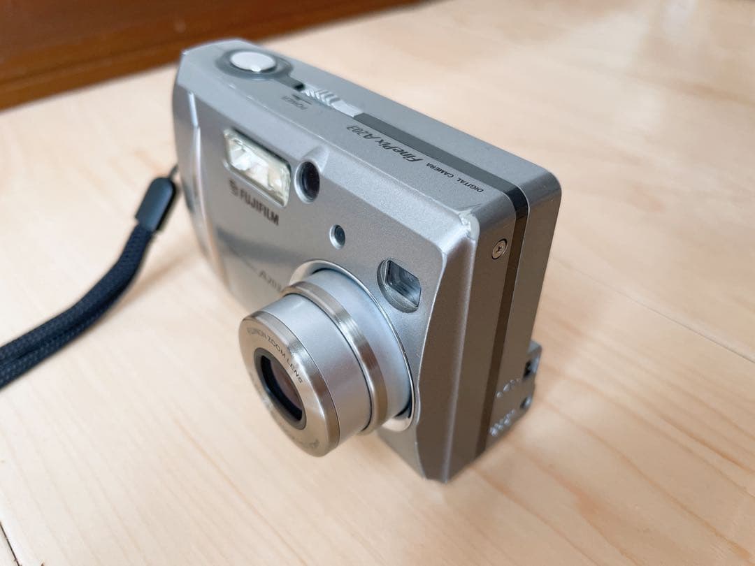 Fujifilm Compact Digital Camera A203 Fine Pix