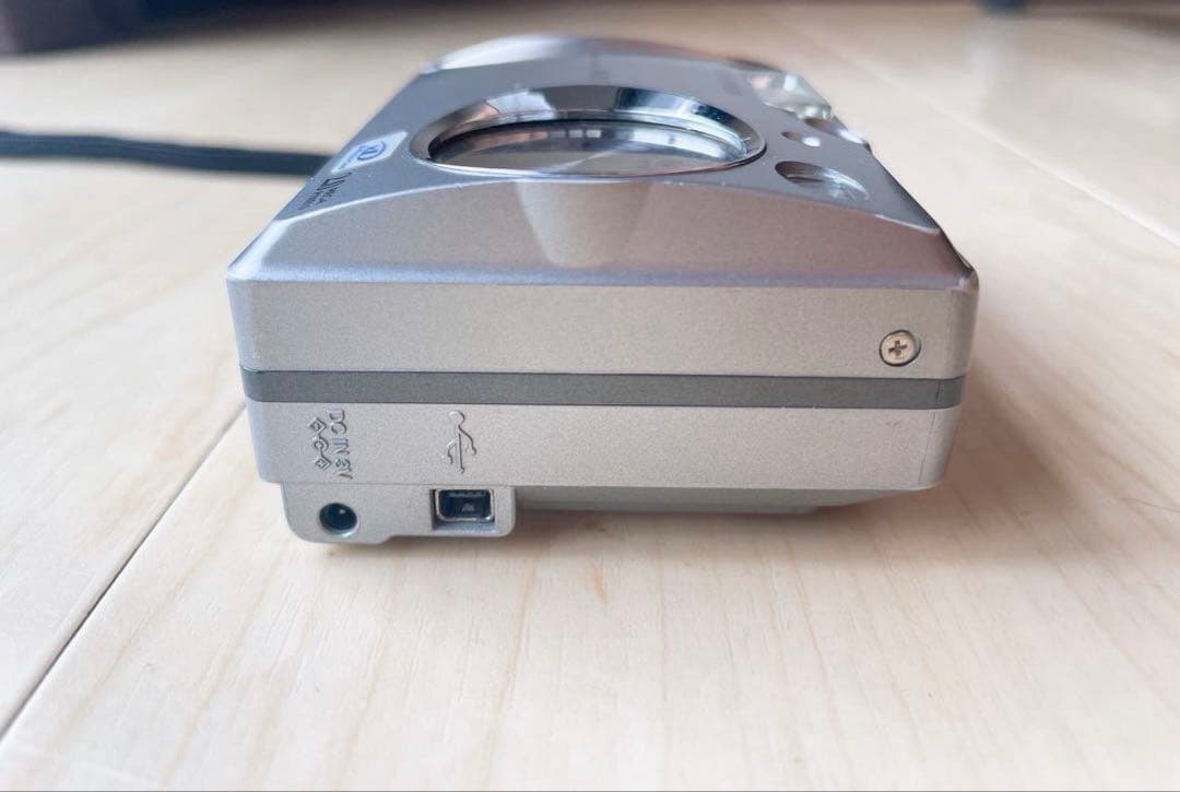 Fujifilm Compact Digital Camera A203 Fine Pix