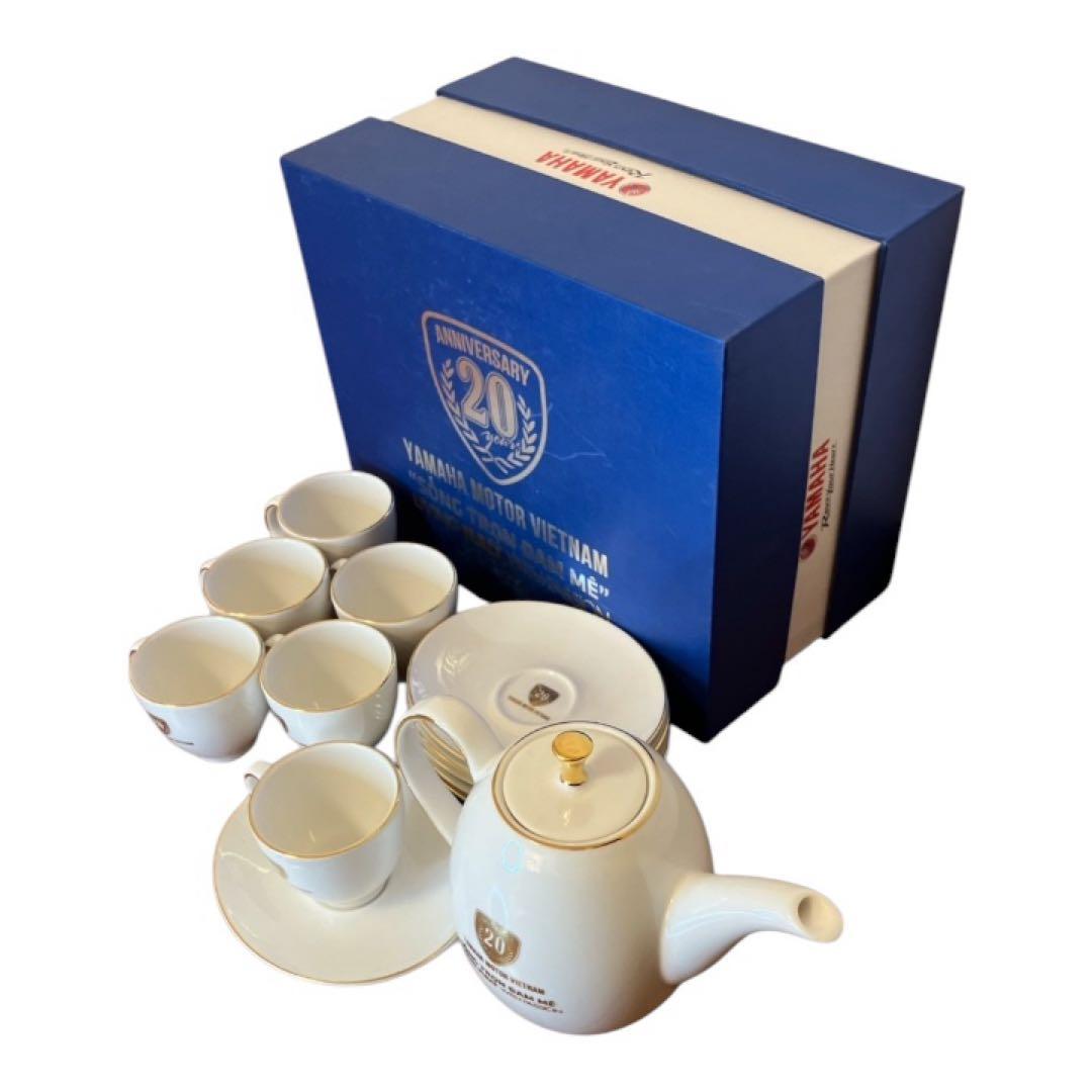 Minh Long Teapots 6